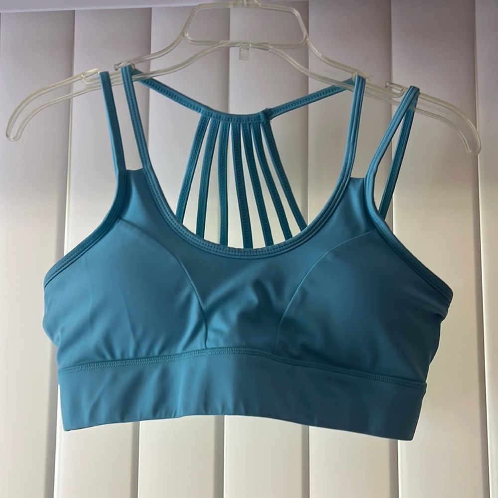 Constantly Varied Gear Bombshell Blue Sports Bra Size Medium